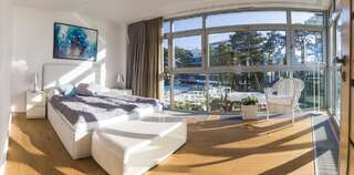 Апартаменты Mielno-Apartments Dune Resort - Apartamentowiec A Мельно Two-Bedroom Luxury Apartment with Central Sea View III-2